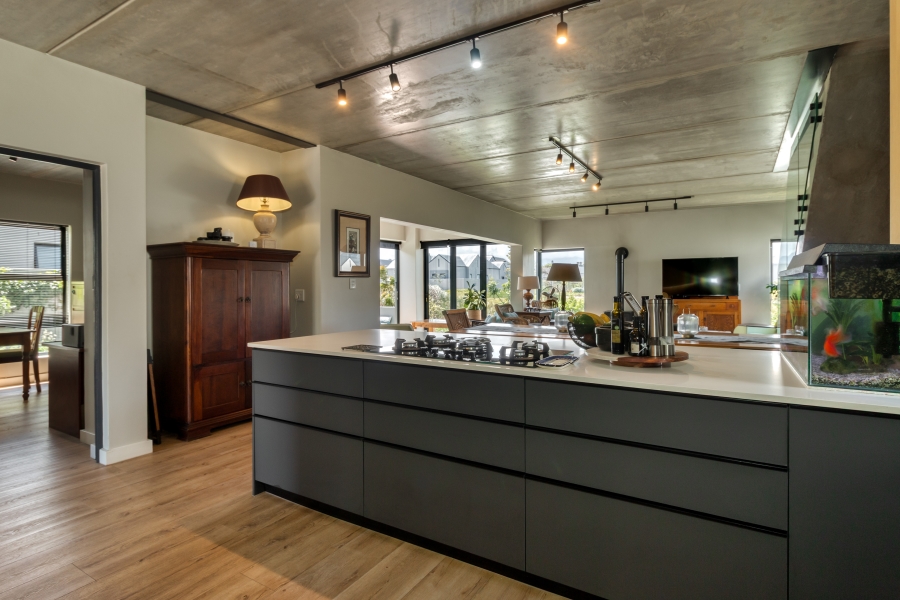 3 Bedroom Property for Sale in Aan de Wijnlanden Western Cape